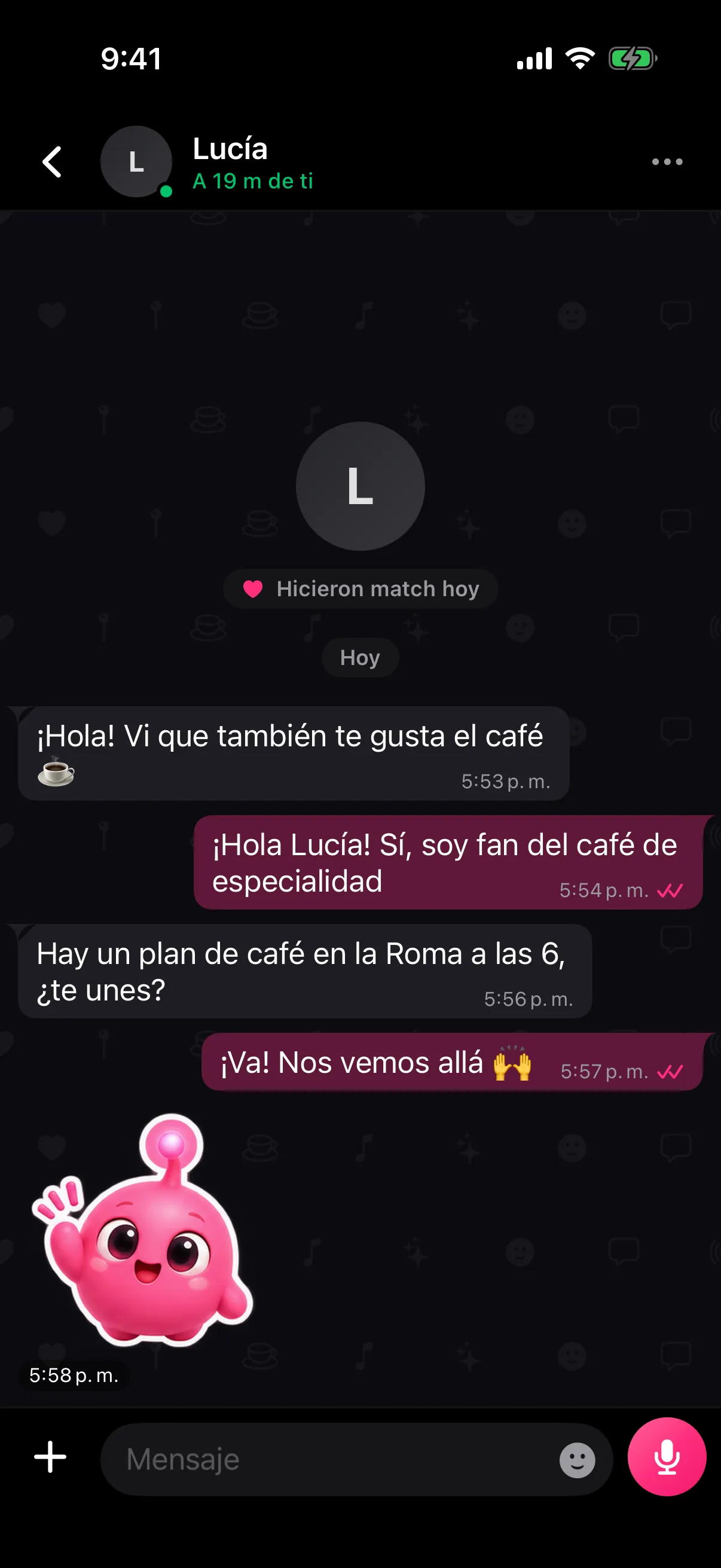 Chat de Gisus con un match: mensajes para quedar en un plan de café y un sticker de Gisi.